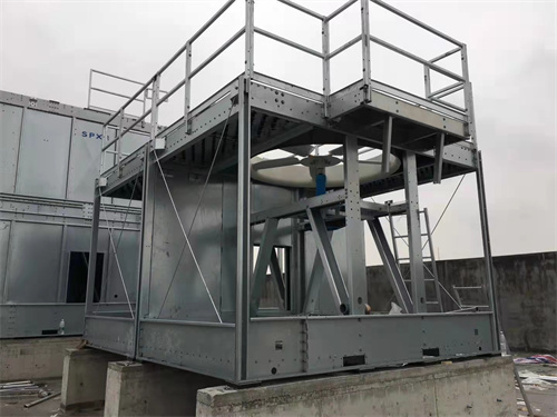 水冷冷卻塔的日常維護保養(yǎng)(冷卻塔維護圖片)