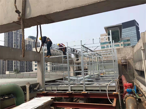 水冷冷卻塔的日常維護(hù)保養(yǎng)(冷卻塔維護(hù)圖片)