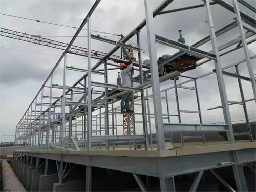 深圳冷卻塔降溫使用應(yīng)注意事項(xiàng)(如何判斷冷卻塔設(shè)備好壞)