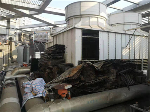 數(shù)臺冷卻水塔串聯(lián)時要留意的問題(冷卻水塔串聯(lián)管道