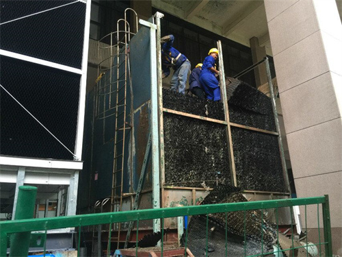 冷卻塔怎樣清掃脫落的垢渣