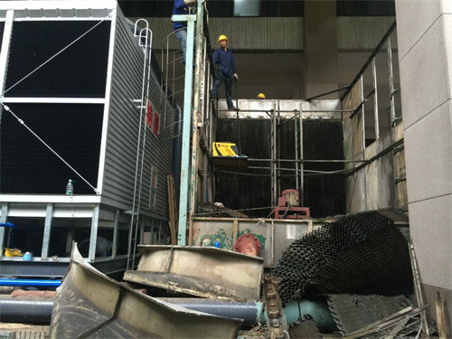 冷卻塔填料更換周期(良機冷卻塔填料更換周期)